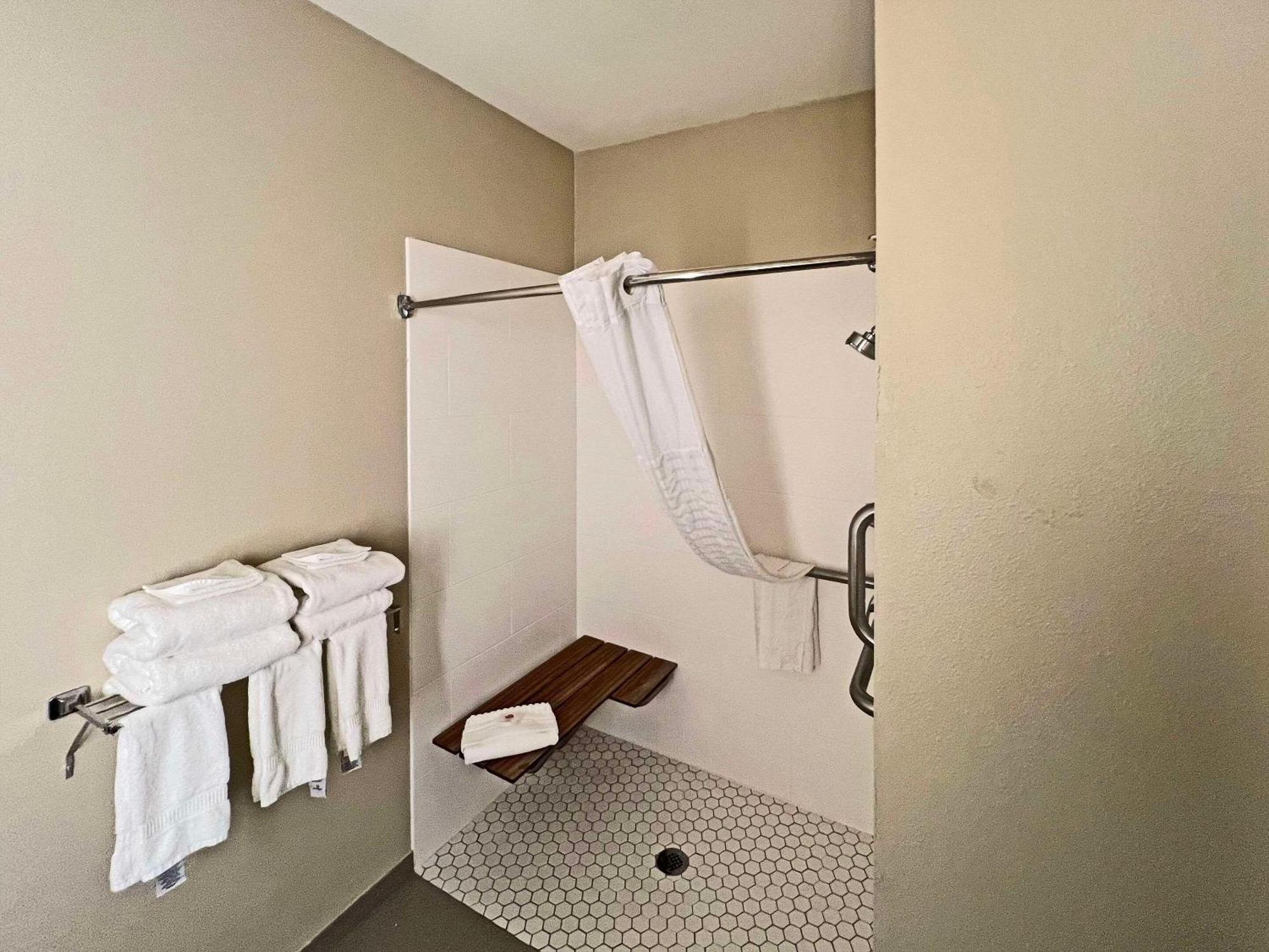 Comfort Suites Peoria Sports Complex Luaran gambar