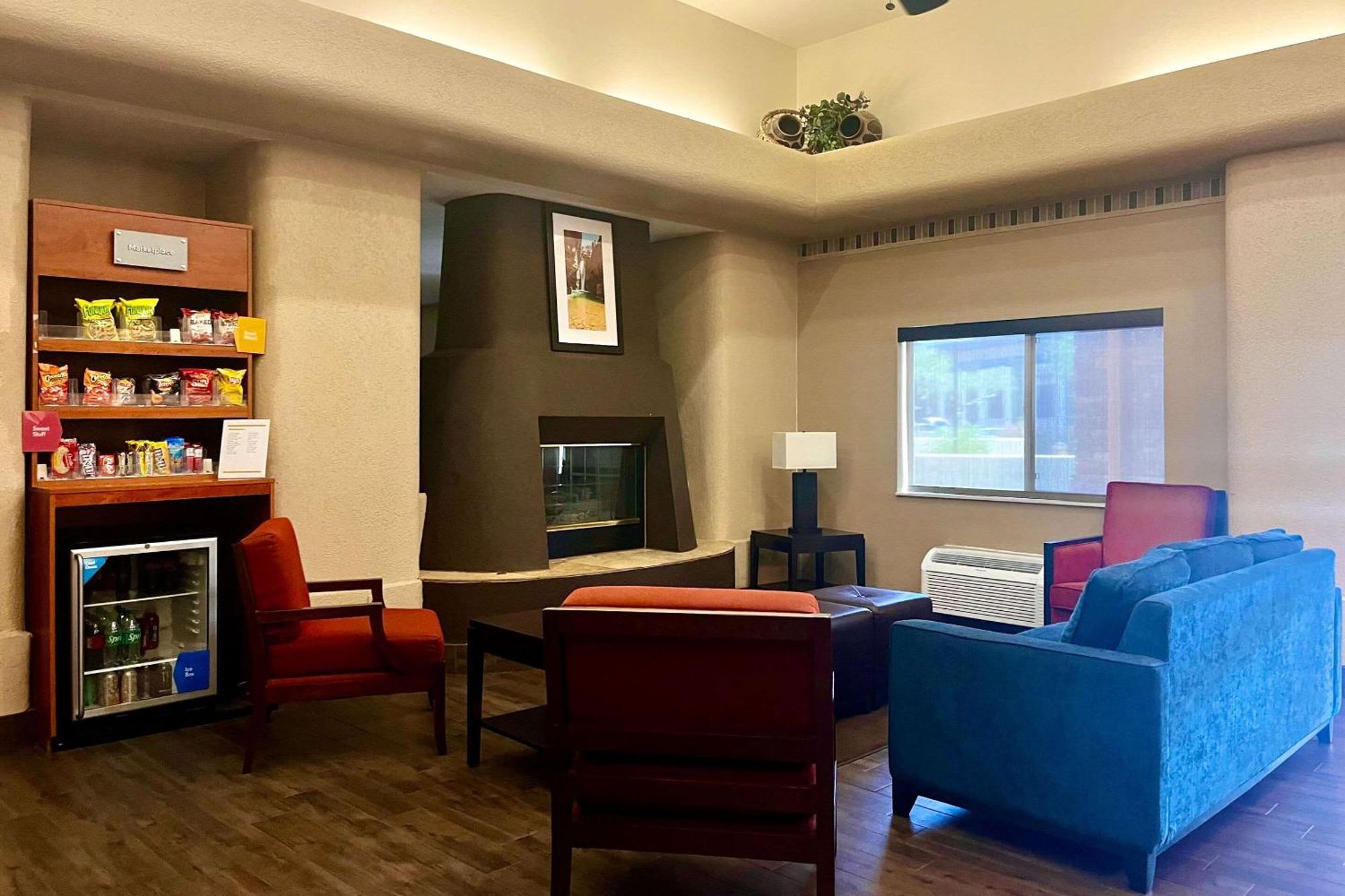Comfort Suites Peoria Sports Complex Luaran gambar